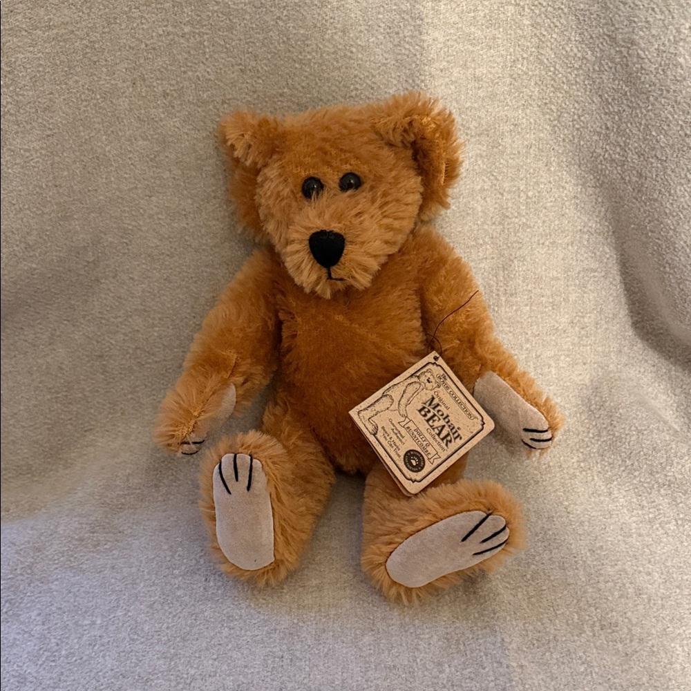 Boyd’s Mohair Bear